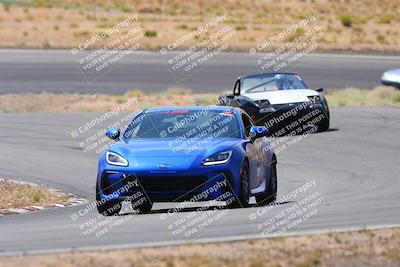 media/May-31-2025-CalClub SCCA (Sat) [[2c1a04e1ee]]/Qualifying/Group 1/Turn 4/